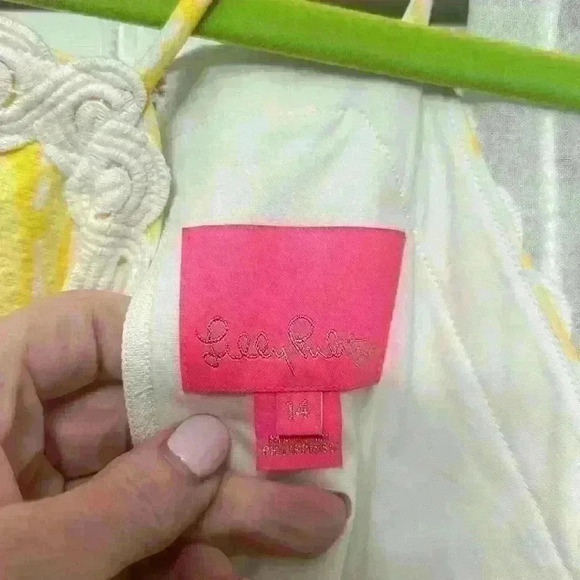 Lilly Pulitzer EUC Size 14 Pearl Stretch Shift Dress in Lilly’s Lemon Item# 7L - Picture 6 of 10